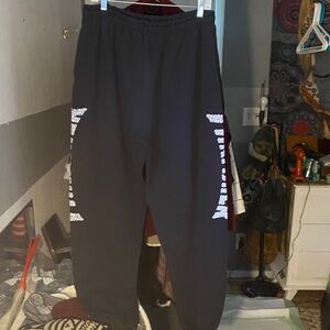 “THRASHER” Brand Vintage Style 90’s Grunge/Sk8 Blk. Sweatpants W/White 💀skullz